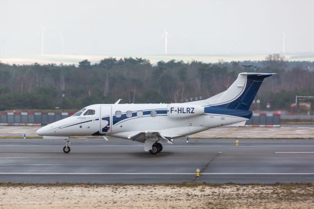 Embraer Phenom 100 (F-HLRZ)