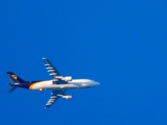 Airbus A300F4-600 (N168UP) - UPS5276br /ONT-GSObr /12/12/2024