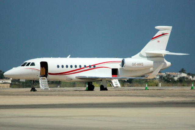 Dassault Falcon 2000 (OE-HHS) - Skyside Falcon 2000LX parked on the ramp on 2-Aug-24 prior to departure for LIEO as SKV112.