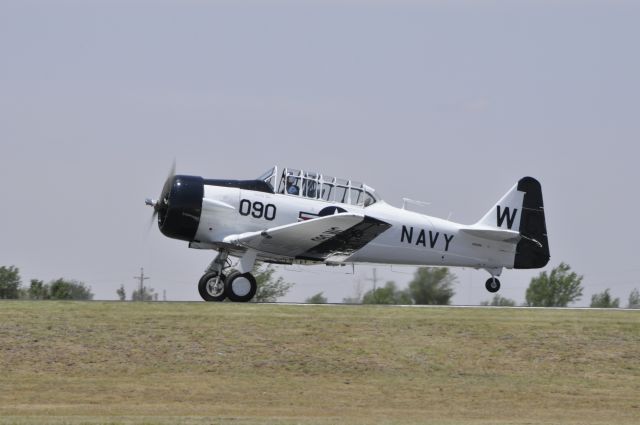 North American T-6 Texan (N15090)