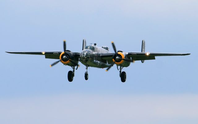 North American TB-25 Mitchell (N3774) - "Yankee Warrior," a 1943 B25C, on final for runway 19 at Lebanon, TN