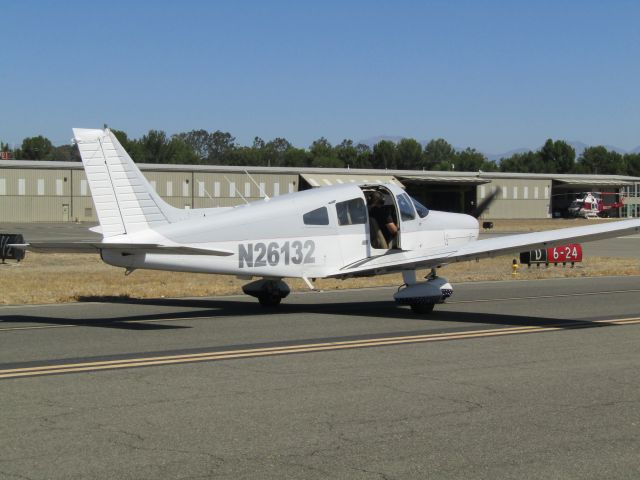 Piper Cherokee (N26132) - Taxiing to RWY 24