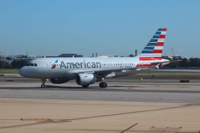 Airbus A319 (N755US) - Spotted at DCA while waiting for my flight on Oct 9, 2020