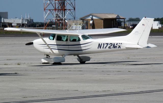 Cessna Skyhawk (N172MX)