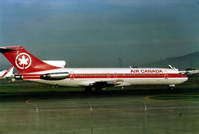 BOEING 727-200 (C-GYNC) - KSFO - C-GYNC set to leave runway 1 R at SFO - apprx date May 1988