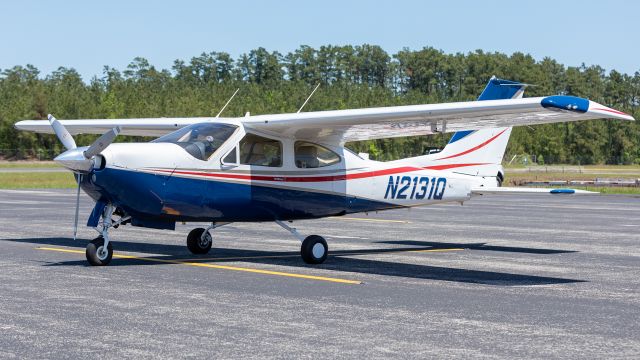 Cessna 177RG Cardinal RG (N2131Q)