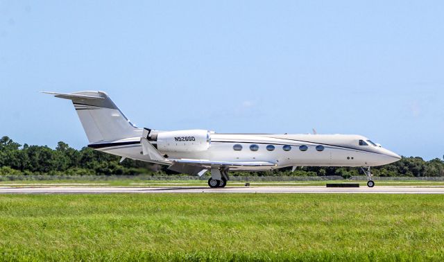 Gulfstream Aerospace Gulfstream IV (N526SD) - Gulfstream GIV landing at KVRB