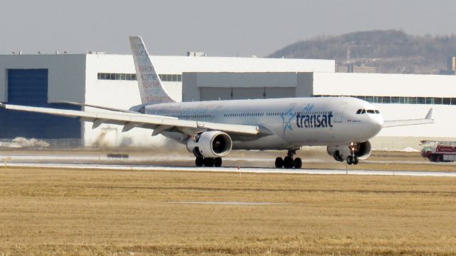 Airbus A330-300 (C-GKTS)