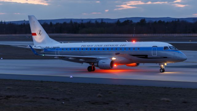 EMBRAER 175 (long wing) (SP-LIM)