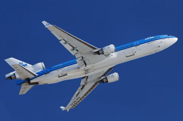 Boeing MD-11 (PH-KCG) - A KLM Royal Dutch Airlines operated McDonnell Douglas MD-11 takes to the skies after liftoff from the Los Angeles International Airport, LAX, Westchester, Los Angeles, California