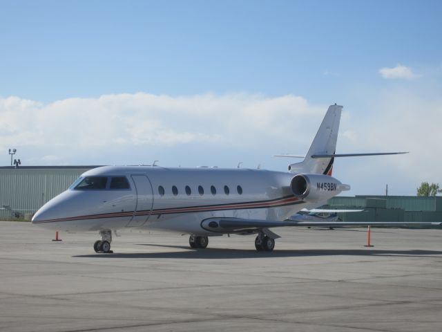 IAI Gulfstream G200 (N459BN)