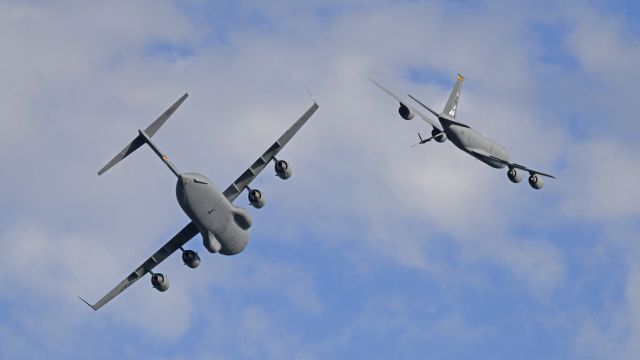 Boeing C-135FR Stratotanker (60-0351) - Performing a demo flight during the Saturday Airshow at AirVenture 2023