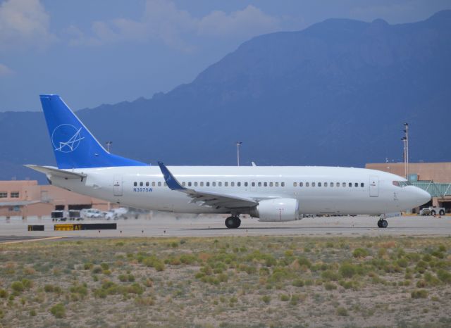 BOEING 737-300 (N397SW) - N397SW now in the new iAero paint scheme.