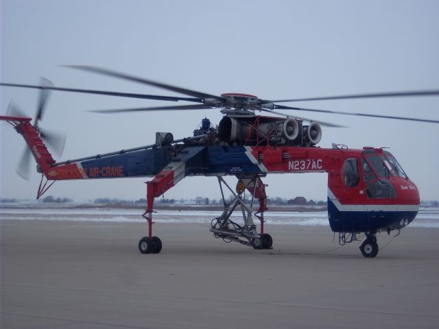 Sikorsky CH-54 Tarhe (N237AC)