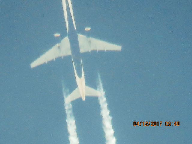 Boeing 757-200 (N689DL)