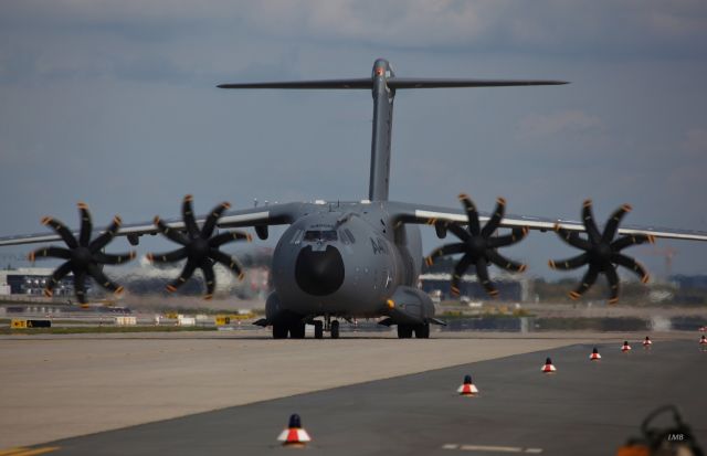 Saab 340 (N404) - EADS Airbus A400M