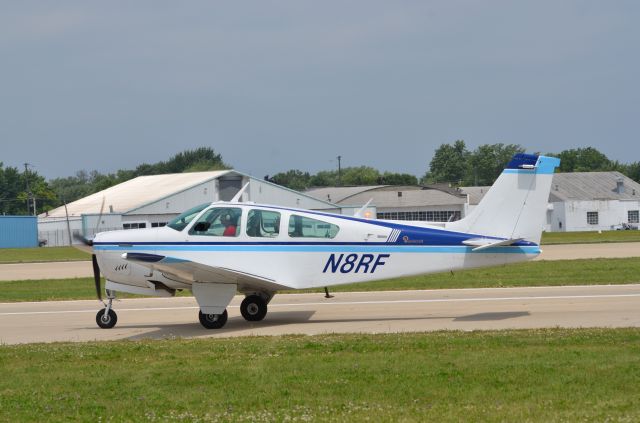 Beechcraft Bonanza (33) (N8RF)