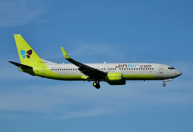 Boeing 737-800 (HL8014) - Final Approach to NRT Rwy16R (2017/07/11)