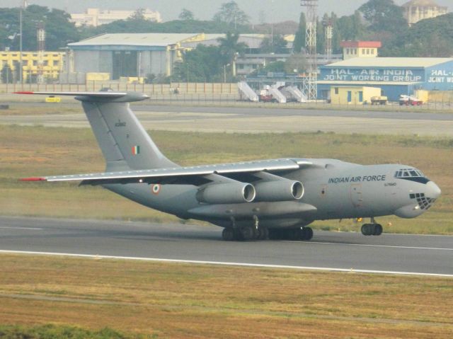 Ilyushin Il-76 (K12662)