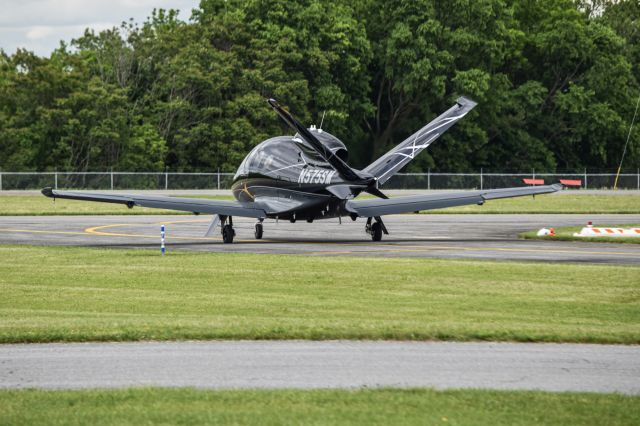 Cirrus Vision SF50 (N575SM)