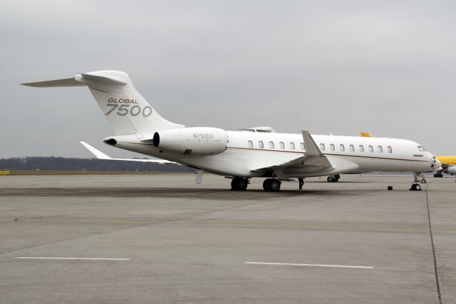 BOMBARDIER BD-700 Global 7500 (N750GX)