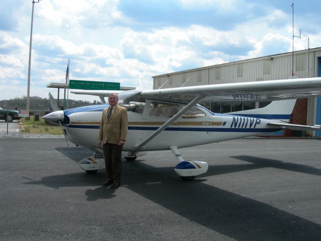 Cessna Skylane (N111VP)