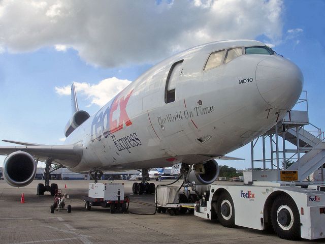 McDonnell Douglas DC-10 (N308FE) - FedEx Express Boeing MD-10-30F N308FE (cn 48297/416) Ann  San Juan - Luis Munoz Marin International (SJU / TJSJ) Puerto Rico January 19, 2009  Photo: Tomás Del Coro