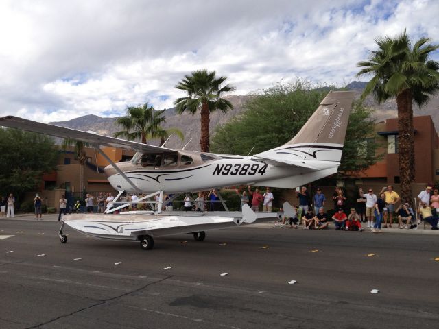 Cessna 206 Stationair (N93894) - AOPA Parade of Planes - Palm Springs