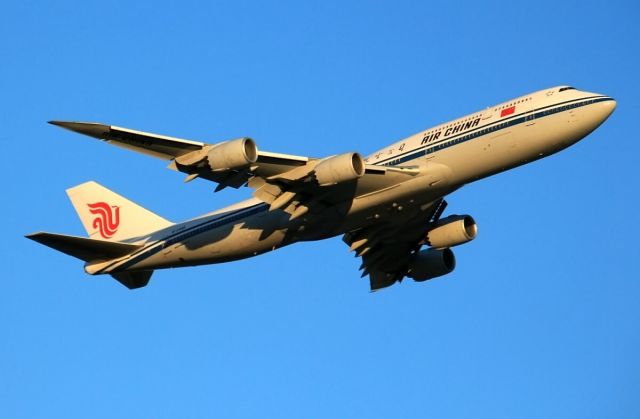 BOEING 747-8 (B-2486)