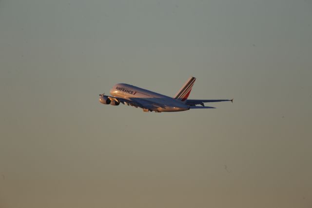 Airbus A380-800 (F-HPJE)