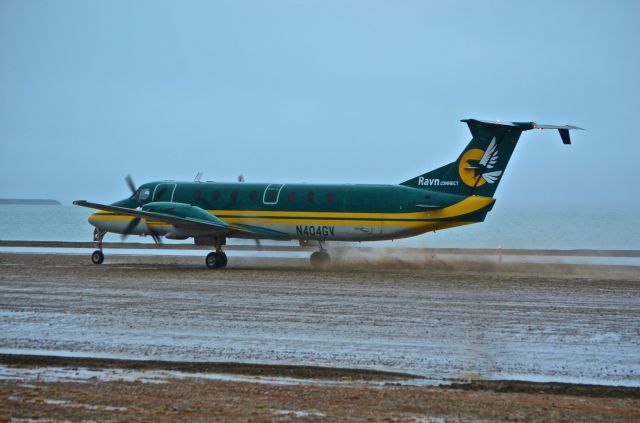 Beechcraft 1900 (N404GV)