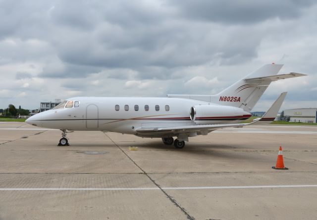 Hawker 800 (N802SA)