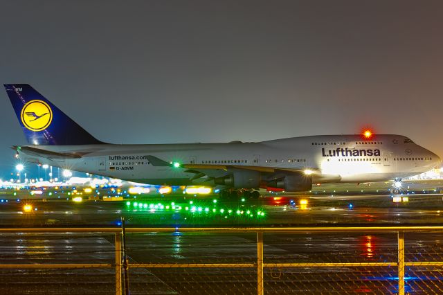 Boeing 747-400 (D-ABVM)