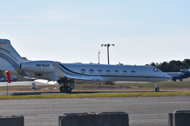 N616AF — - A 2010 Gulfstream G550 20 seater departs from Monmouth Airport, NJ on an autumn afternoon, 2020.