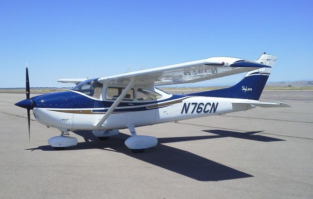 Cessna Skylane (N76CN)