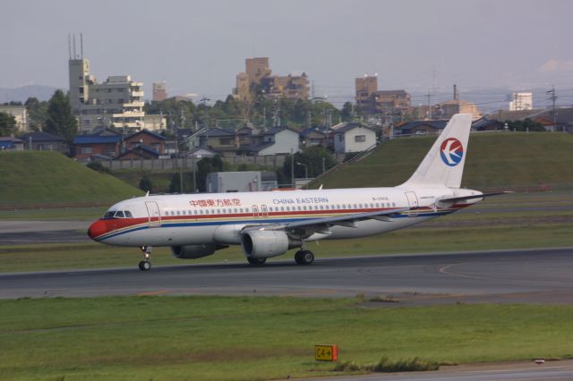 Airbus A320 (B-2202)