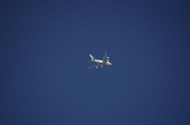 Airbus A380-800 —