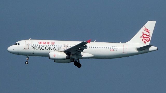 Airbus A320 (B-HSL) - Final approach to runway 25R at Chek Lap Kok on a rare day with west winds