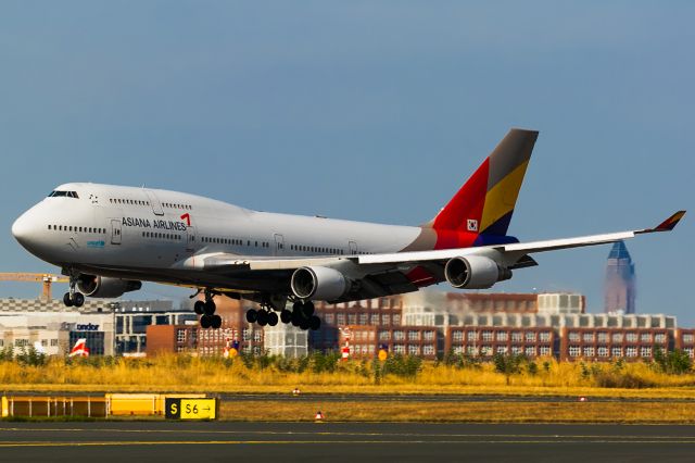 Boeing 747-400 (HL7428)