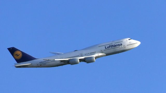 BOEING 747-8 (D-ABYG)