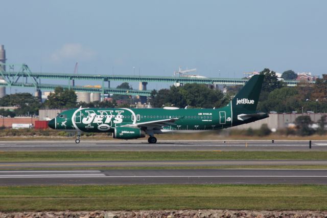 Airbus A320 (N746JB) - JetBlue A320 (N746JB) in revised NY Jets livery departing BOS on 09/27/17. 