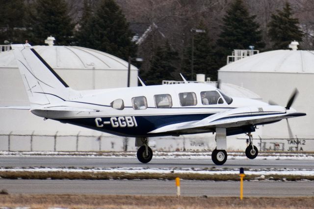 Piper Navajo (C-GGBI) - Privately owned Piper PA-31 Navajo departing Runway 14 at Buffalo (KBUF) for Hamilton (CYHM) on 01/25/2021