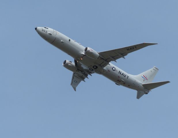 Boeing P-8 Poseidon (16-7953) - Nice view of the extended wing tips