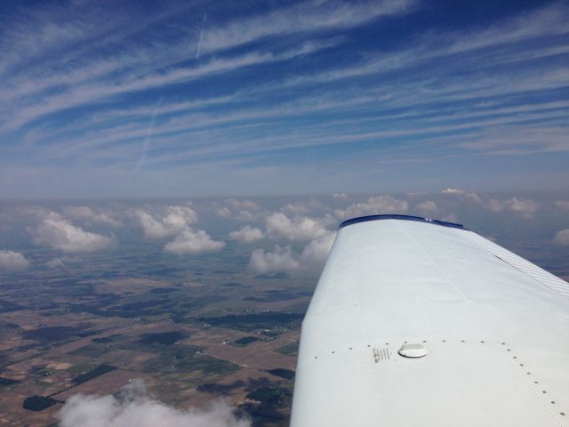 Piper Cherokee (N6504C) - Ferry flight back to DFW from Ohio. Estimated location just NW of KCMH.