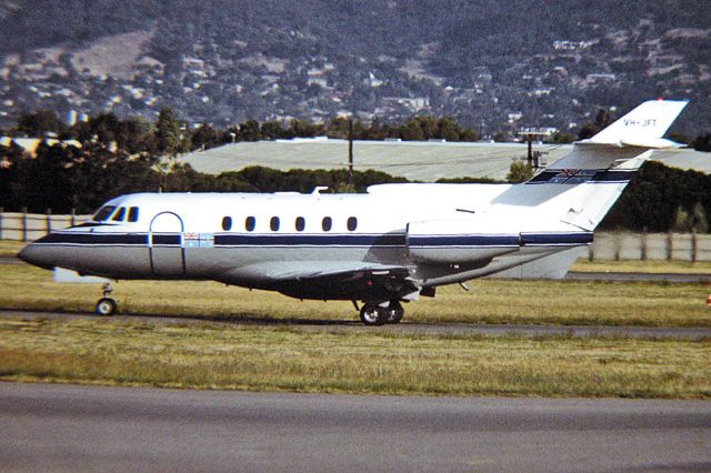 Cessna Centurion (VH-JFT) - BRITISH AEROSPACE 125-700B - REG : VH-JFT (CN 25/7064) - KINGSFORD SMITH SYDNEY NSW. AUSTRALIA - YSSY 6/3/1998 BRITISH AEROSPACE 125-700B - REG : VH-JFT (CN 25/7064) - KINGSFORD SMITH SYDNEY NSW. AUSTRALIA - YSSY 6/3/1998