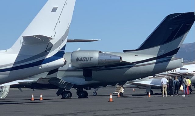 Canadair Challenger (N40UT)