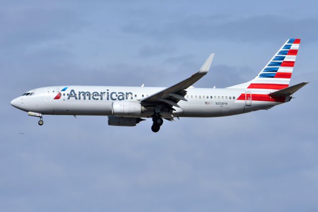 Boeing 737-800 (N358PW) - 02-20-23 28-C
