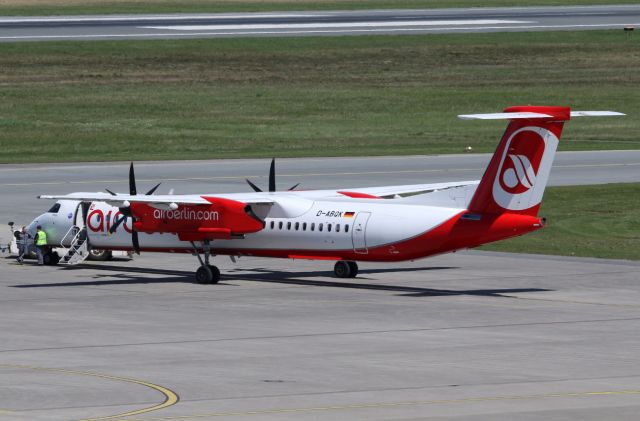 de Havilland Dash 8-400 (D-ABQK)