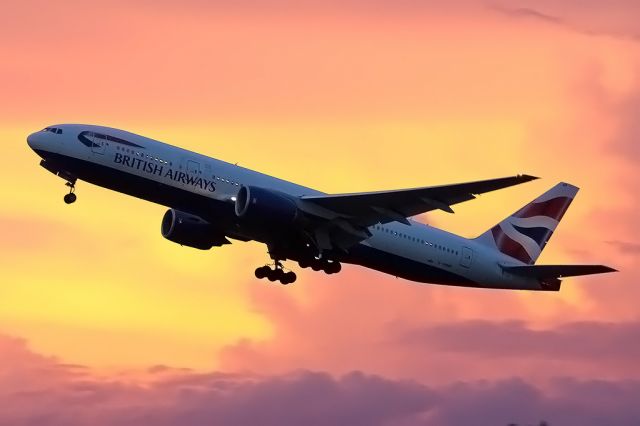 Boeing 777-200 (G-YMMF) - Take off runway 26 at San Juan, PR