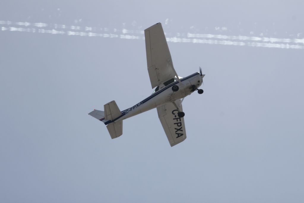 Cessna Skyhawk (C-FXPA)